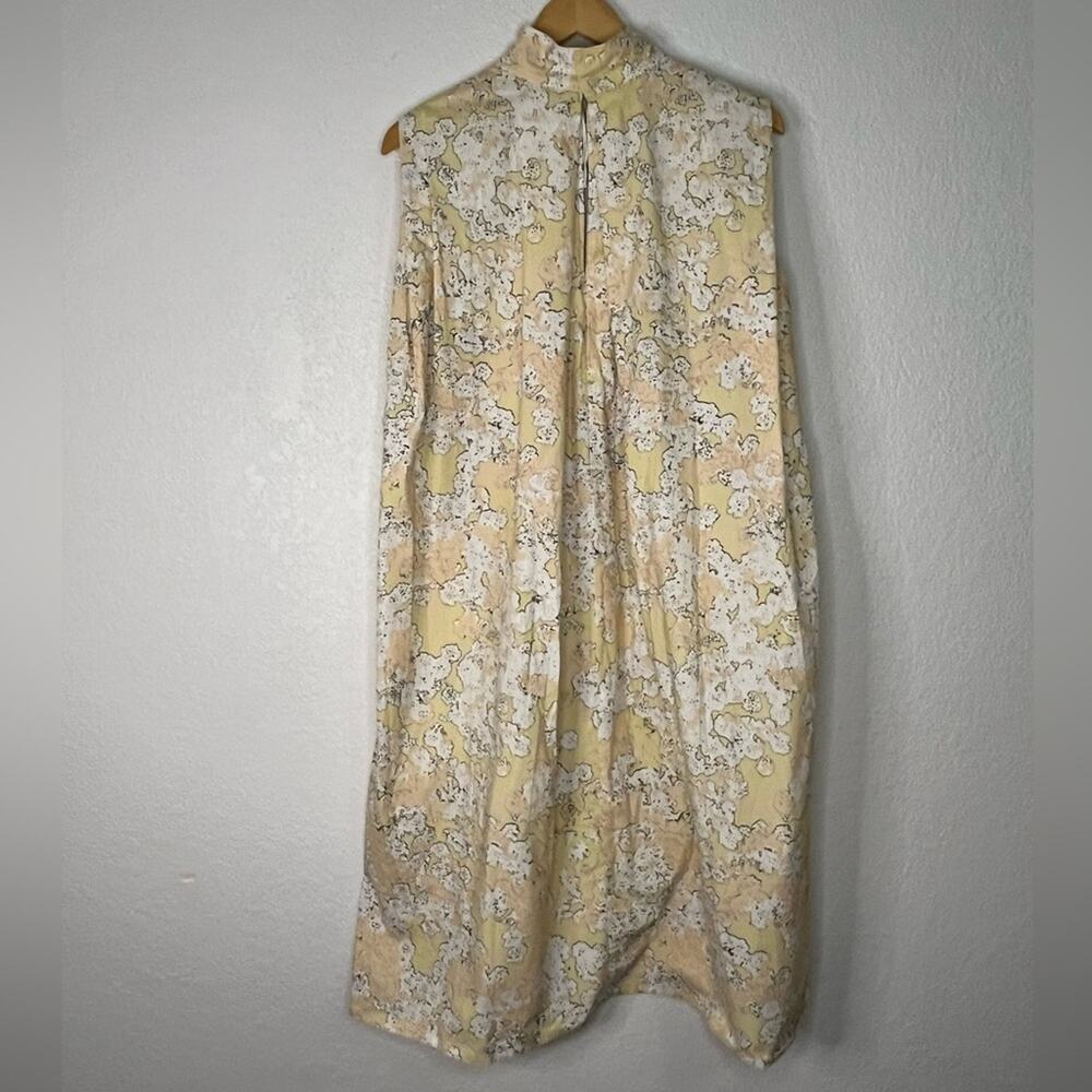 COS sleeveless smocked abstract digital print in yellow/white midi dress Office - Picture 5 of 10